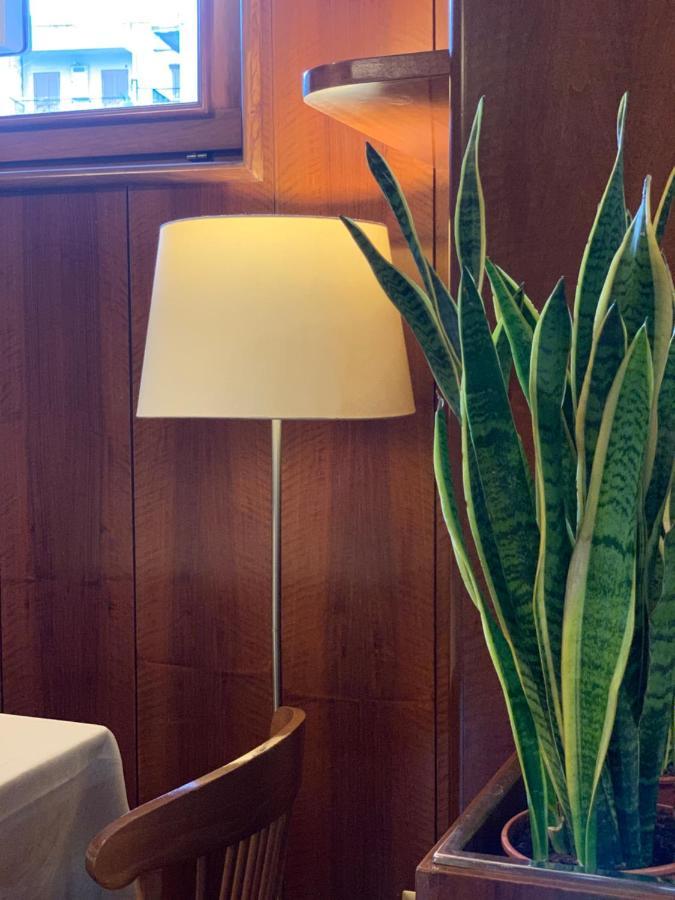 Hotel Apeneste マッティナータ エクステリア 写真
